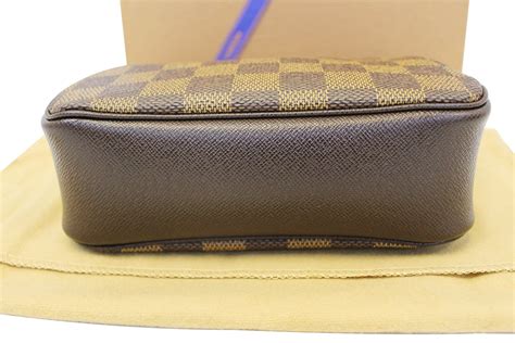 louis vuitton truth makeup pouch|louis vuitton small cosmetic pouch.